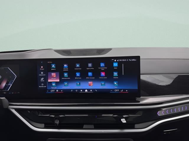 2025 BMW X7 xDrive40i AWD