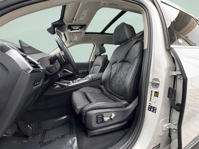 2025 BMW X7 xDrive40i AWD