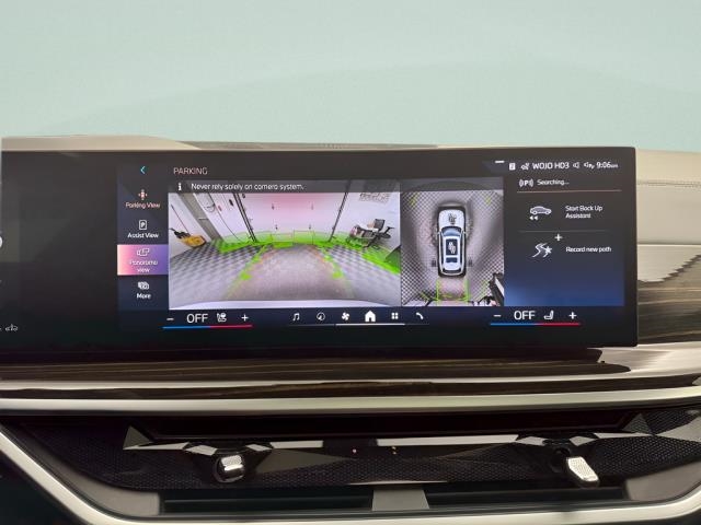 2025 BMW X7 xDrive40i AWD