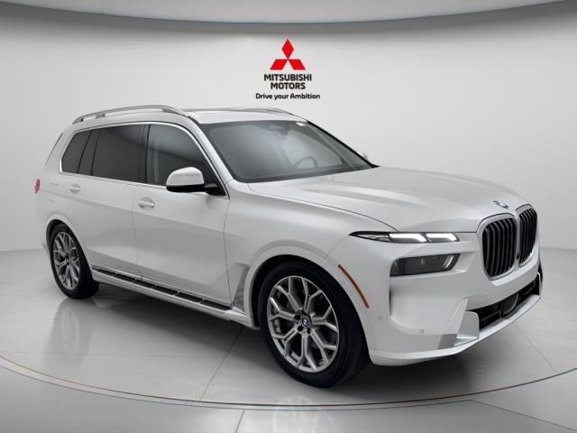 2025 BMW X7 xDrive40i AWD