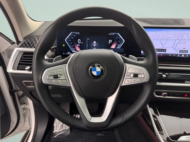 2025 BMW X7 xDrive40i AWD