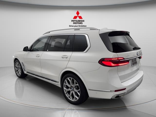 2025 BMW X7 xDrive40i AWD
