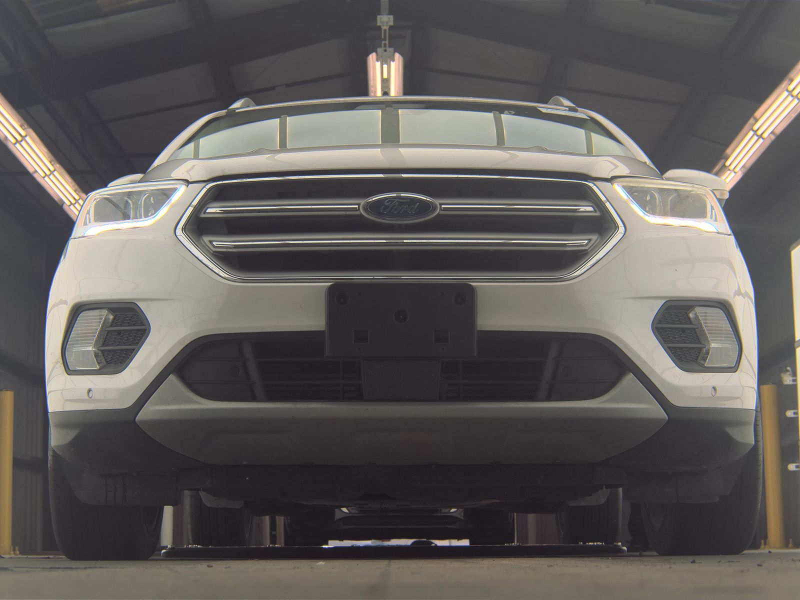 FORD ESCAPE - 4