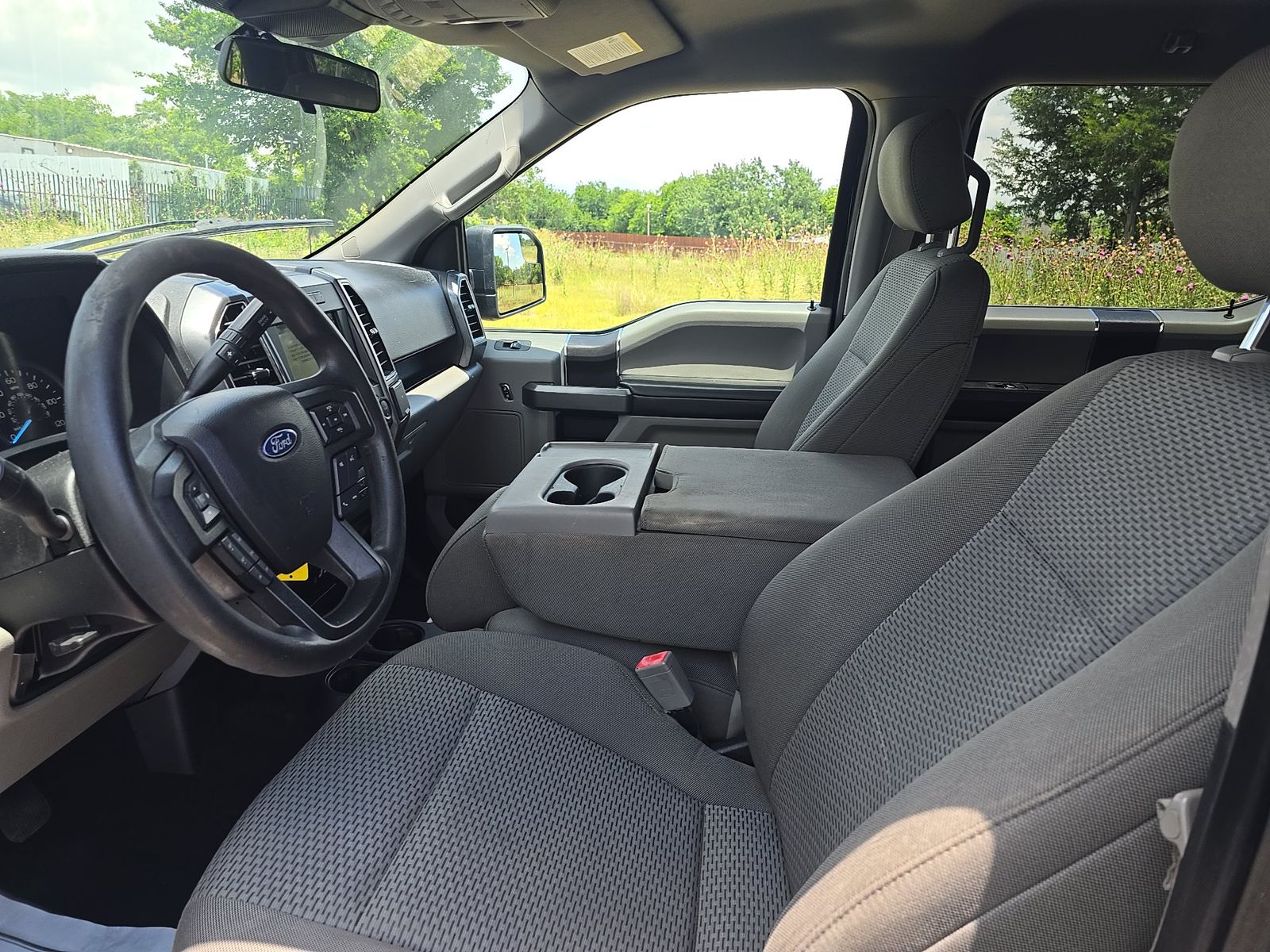 FORD F-150 - 8