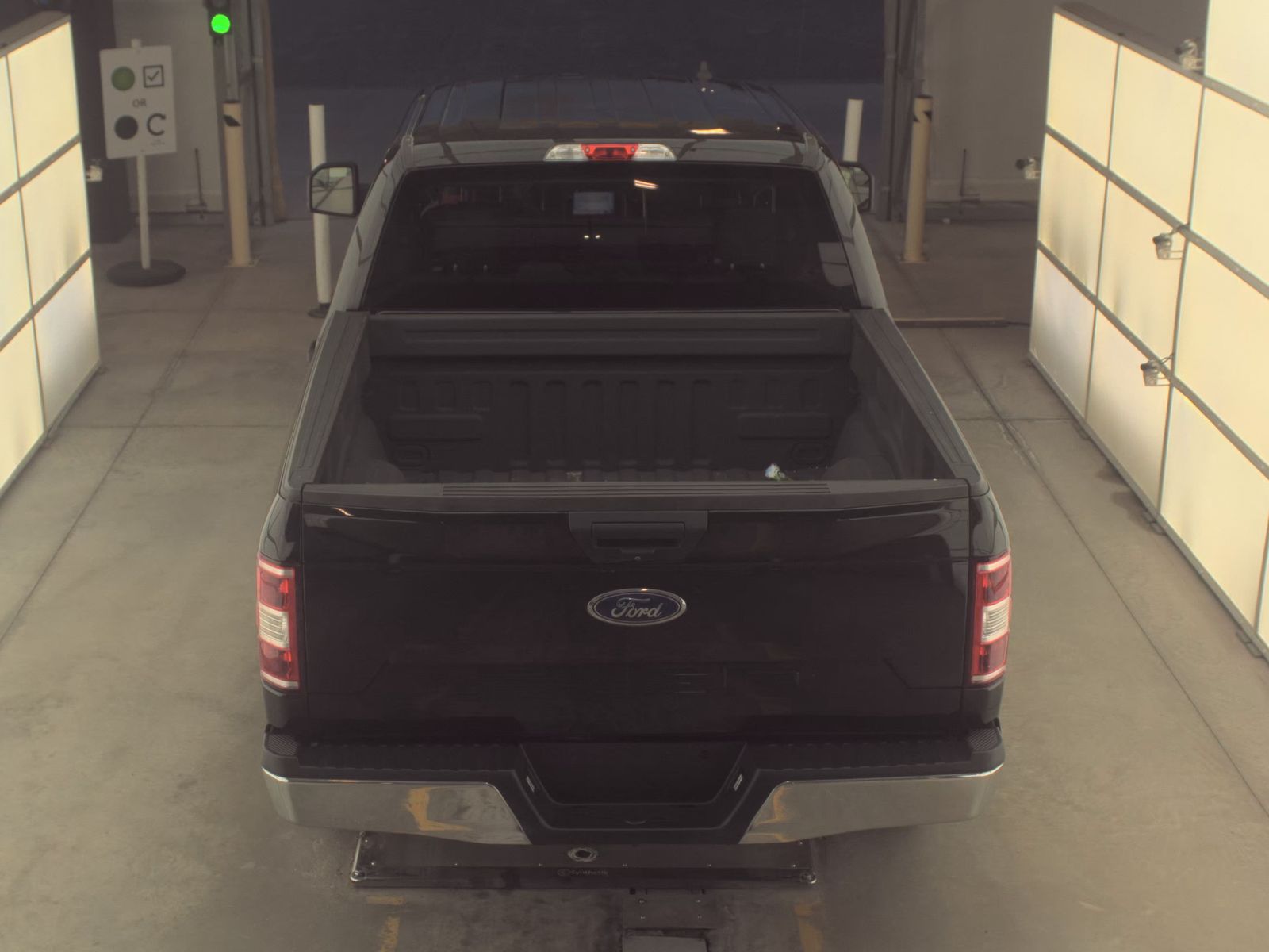 FORD F-150 - 6