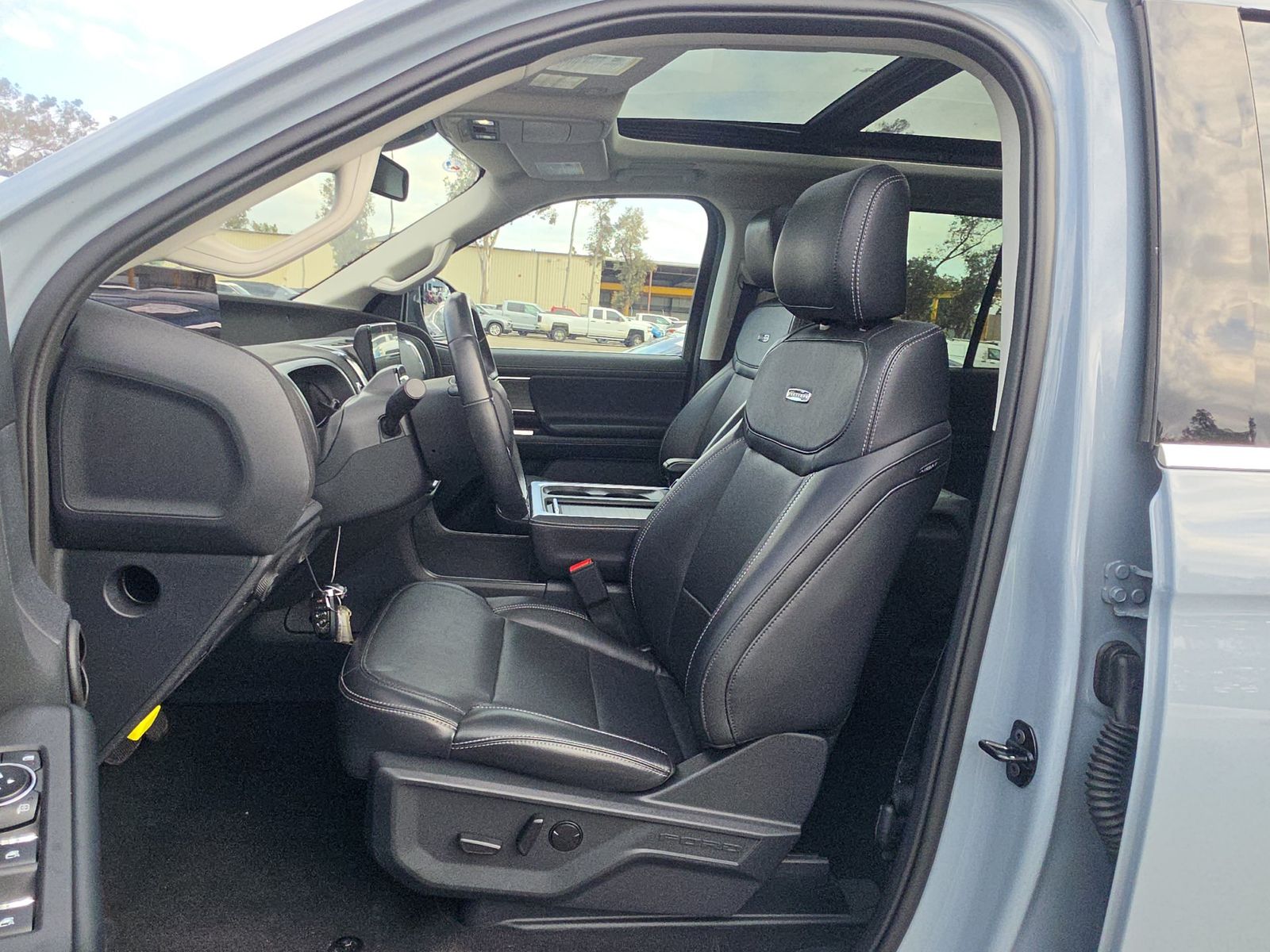 FORD EXPEDITION MAX - 8