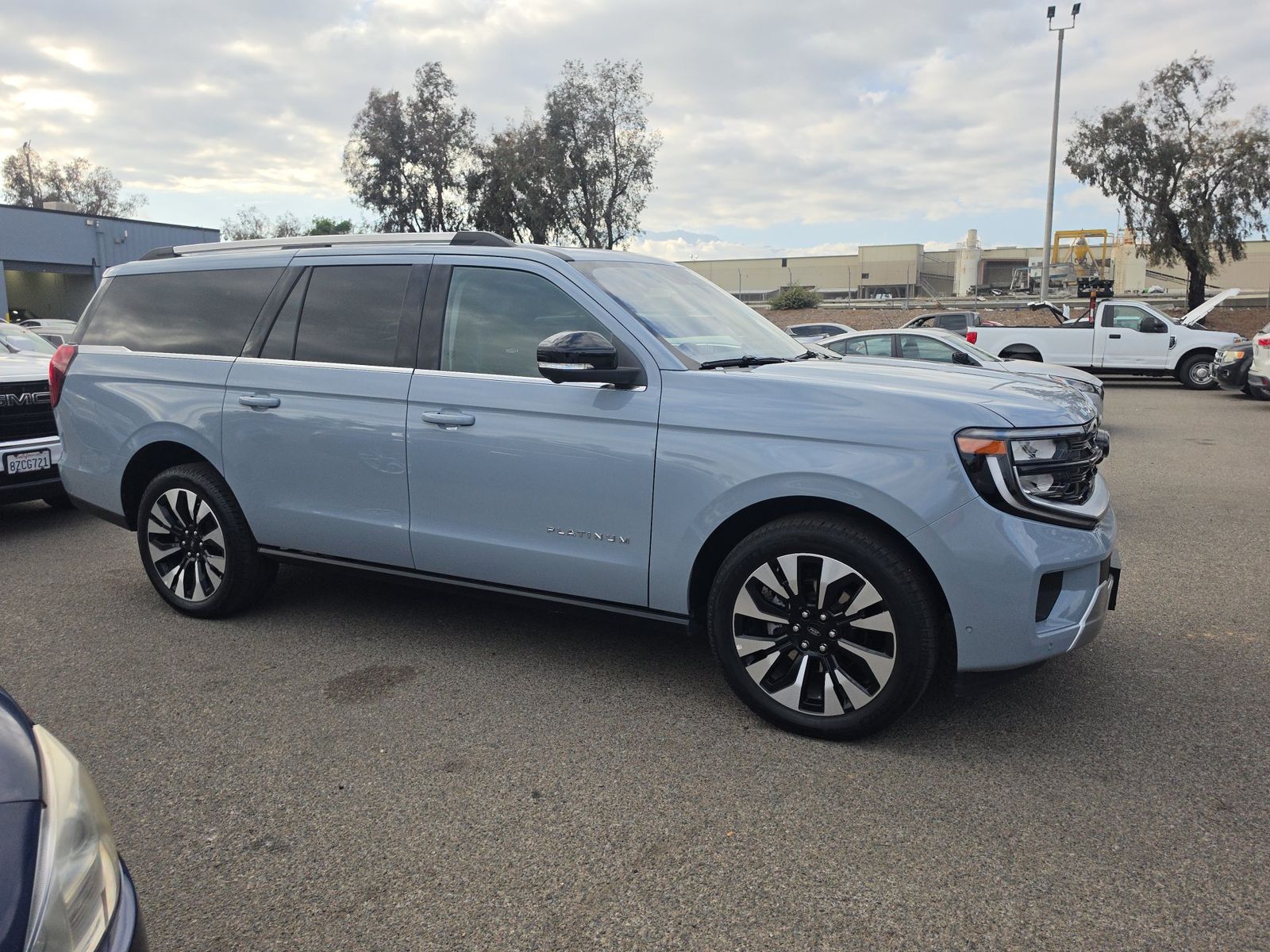 FORD EXPEDITION MAX - 4