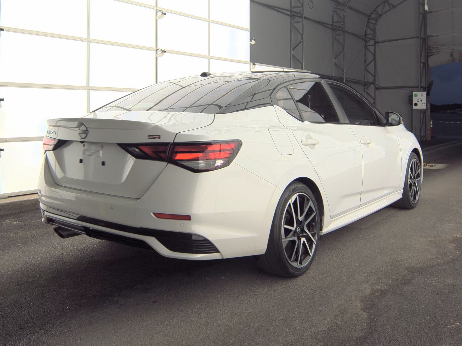 NISSAN SENTRA - 6