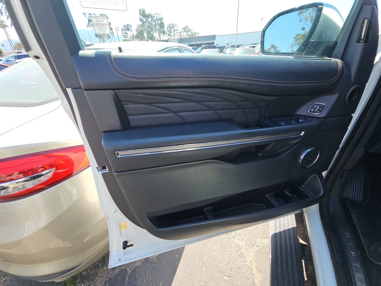 FORD EXPEDITION MAX - 10