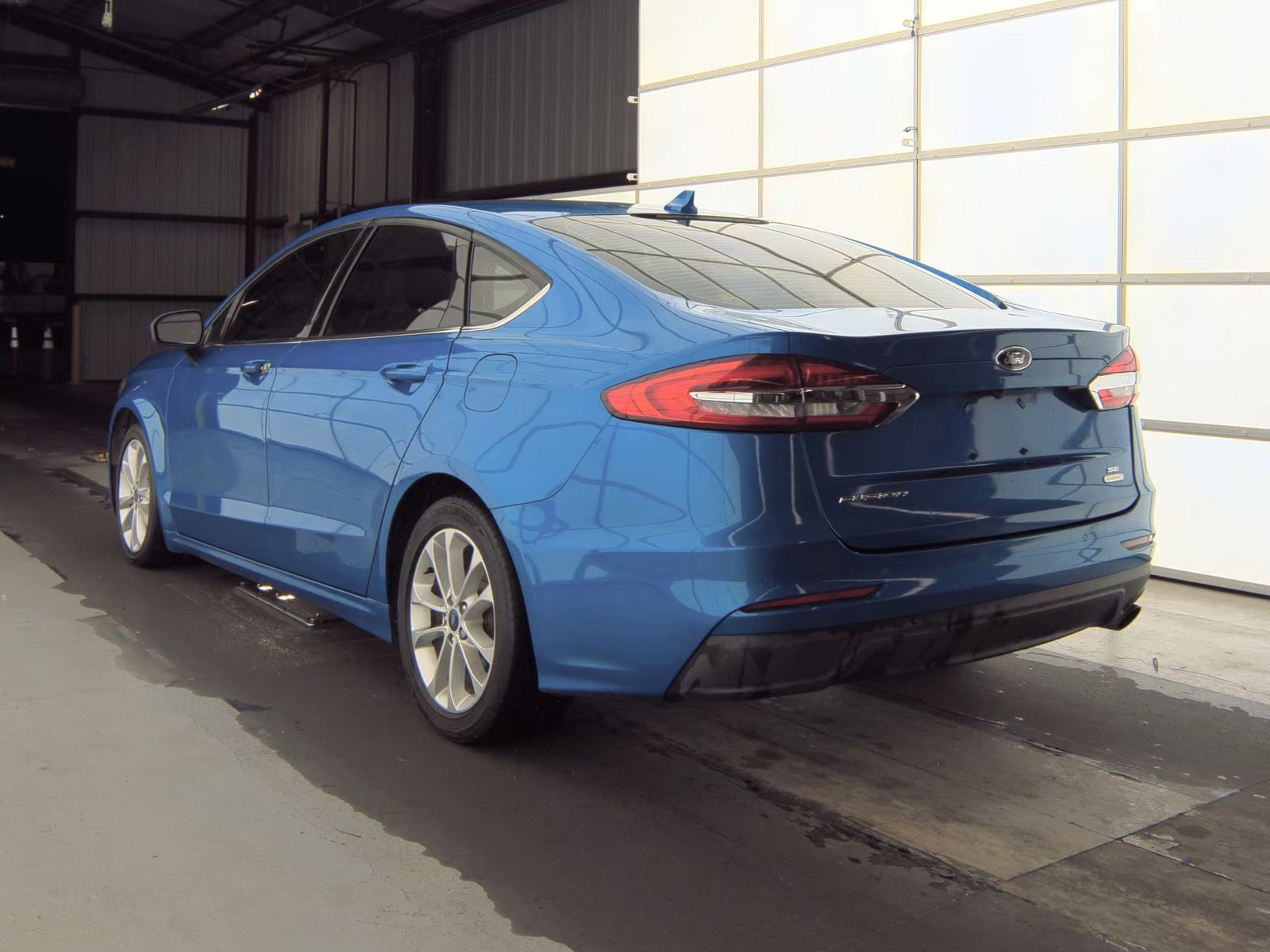 FORD FUSION - 9
