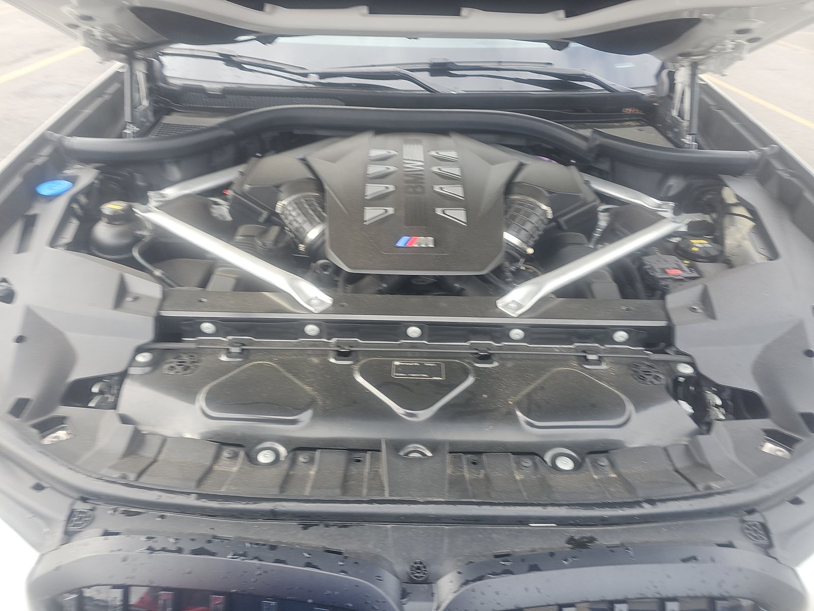 2023 BMW X7 M60i AWD
