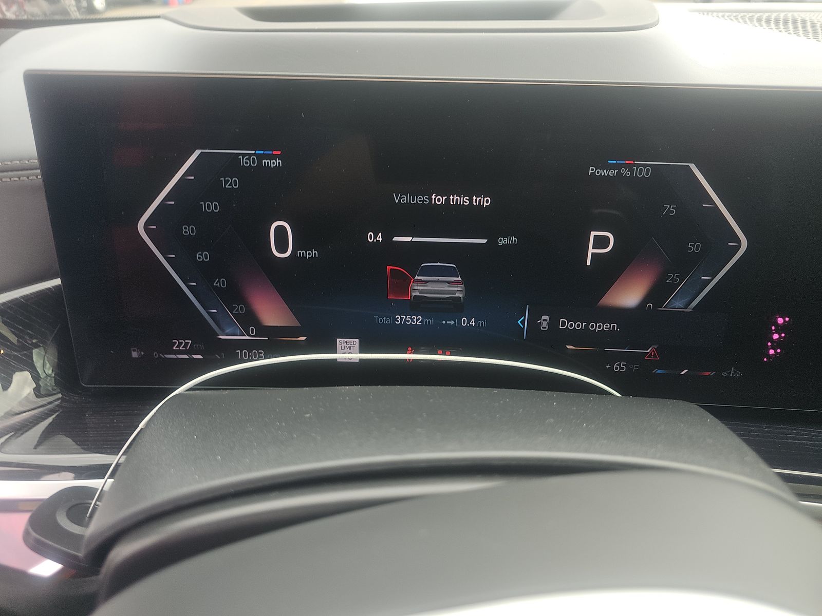 2023 BMW X7 M60i AWD