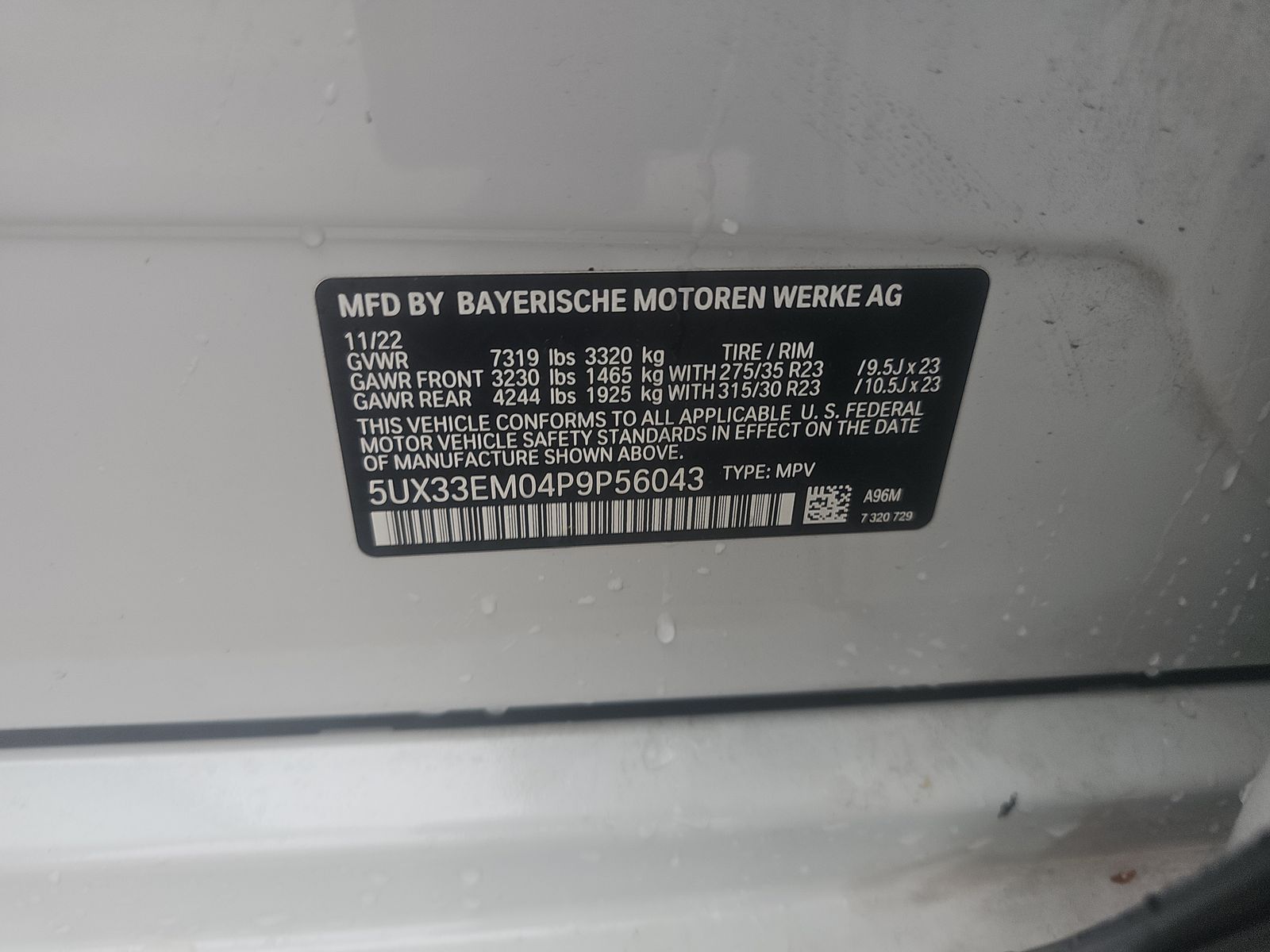 2023 BMW X7 M60i AWD