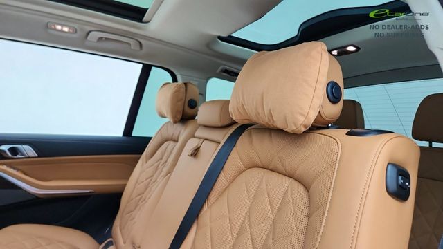 2026 BMW X7 xDrive40i AWD