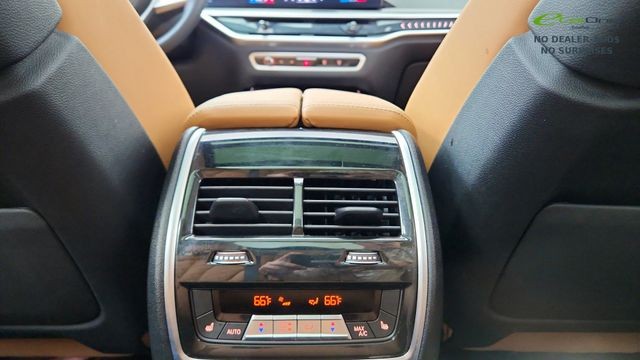 2026 BMW X7 xDrive40i AWD