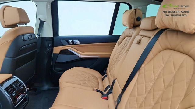 2026 BMW X7 xDrive40i AWD