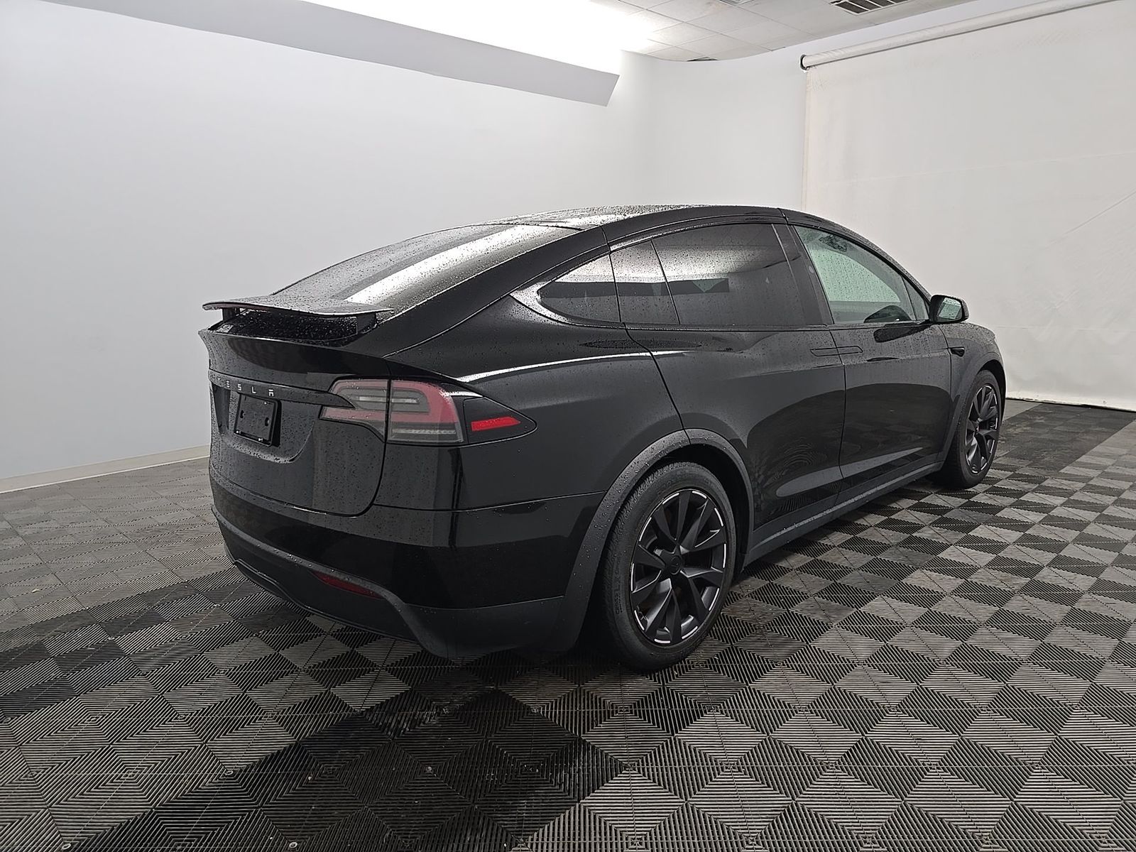 TESLA MODEL X - 5