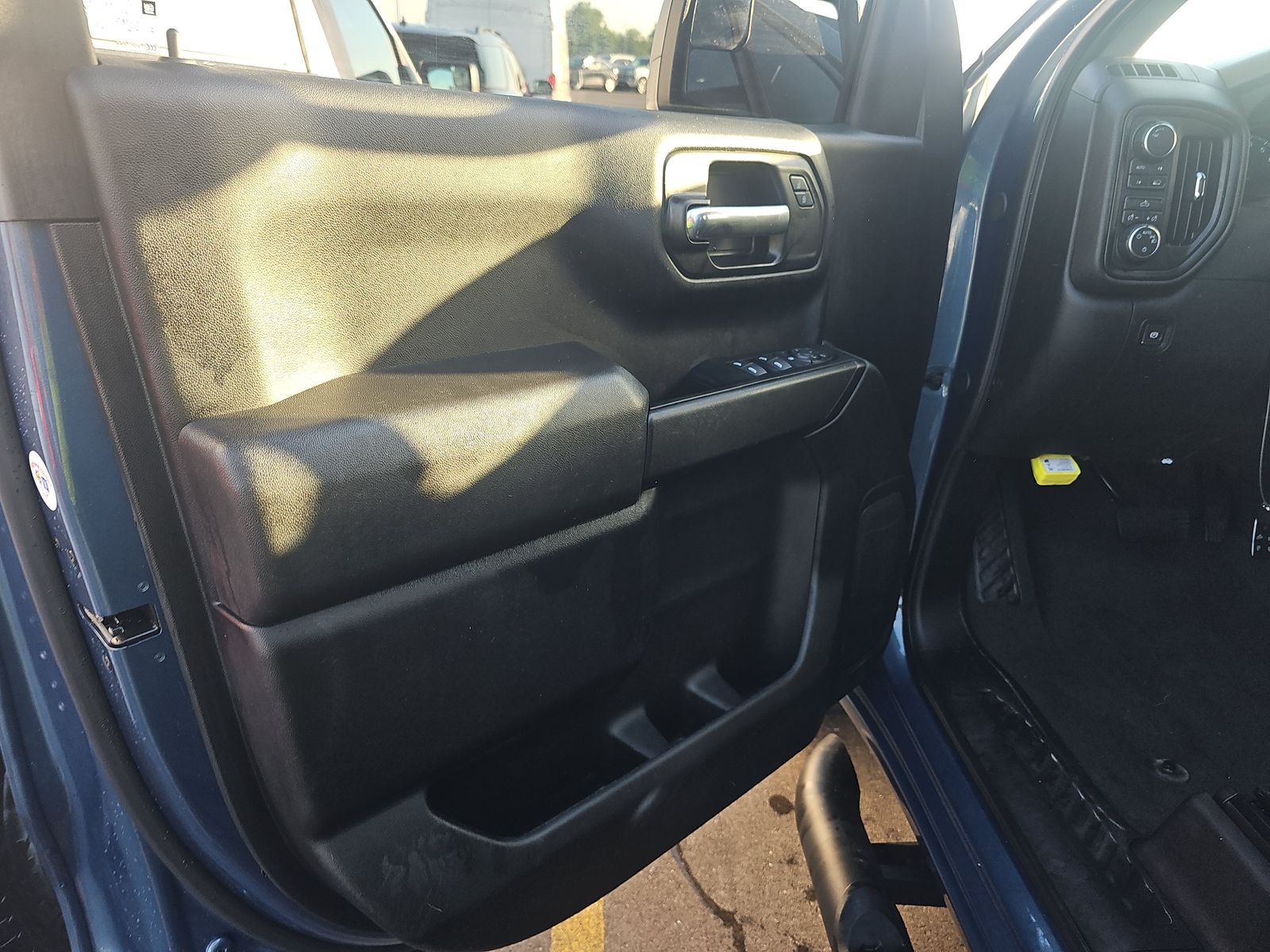 2024 Chevrolet Silverado 1500 Custom AWD