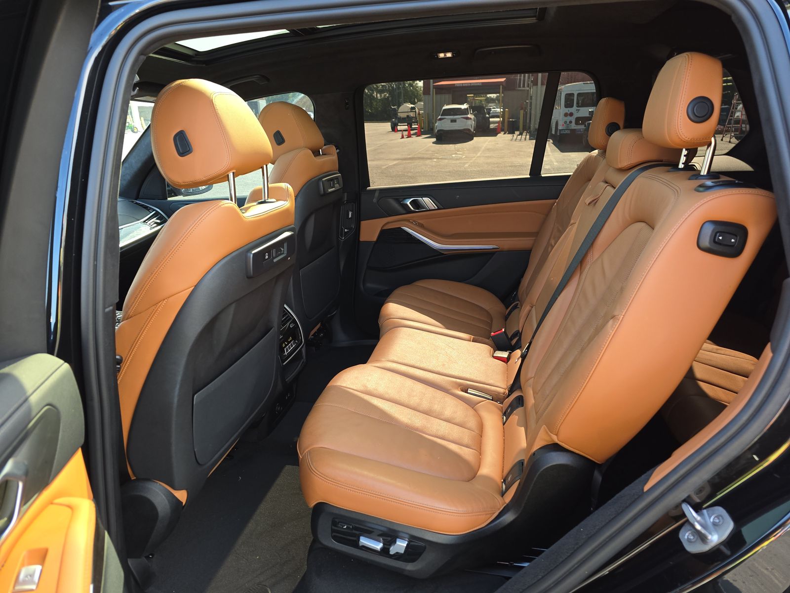 2022 BMW X7 xDrive40i AWD