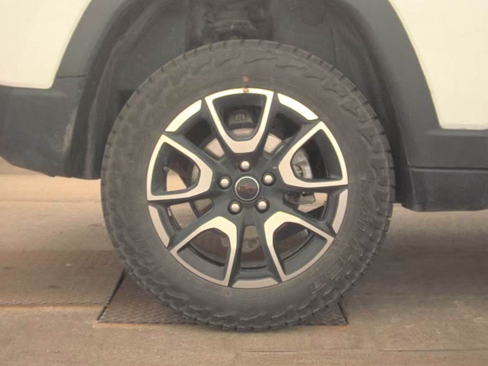 2025 Jeep Compass Trailhawk AWD
