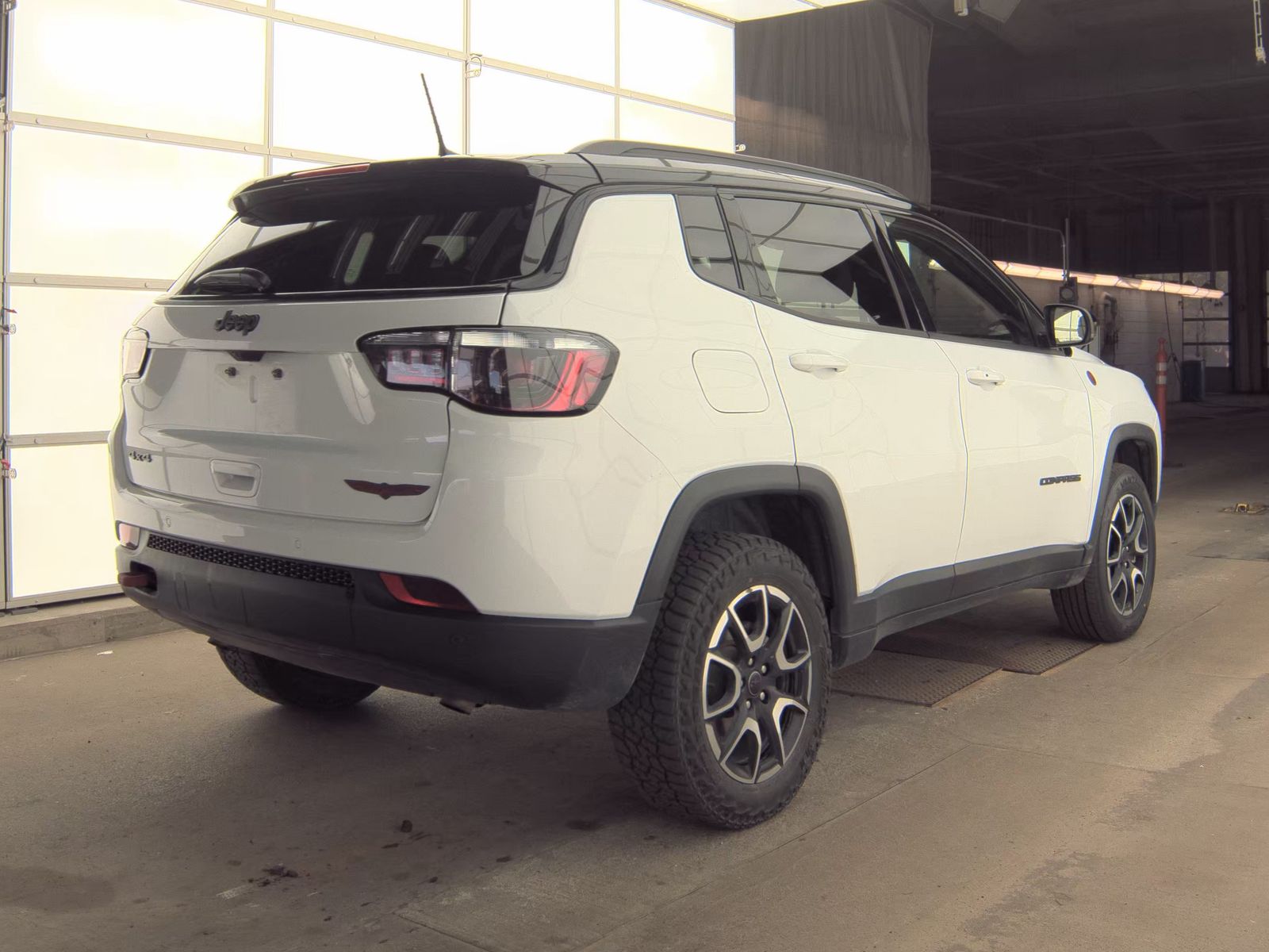 2025 Jeep Compass Trailhawk AWD