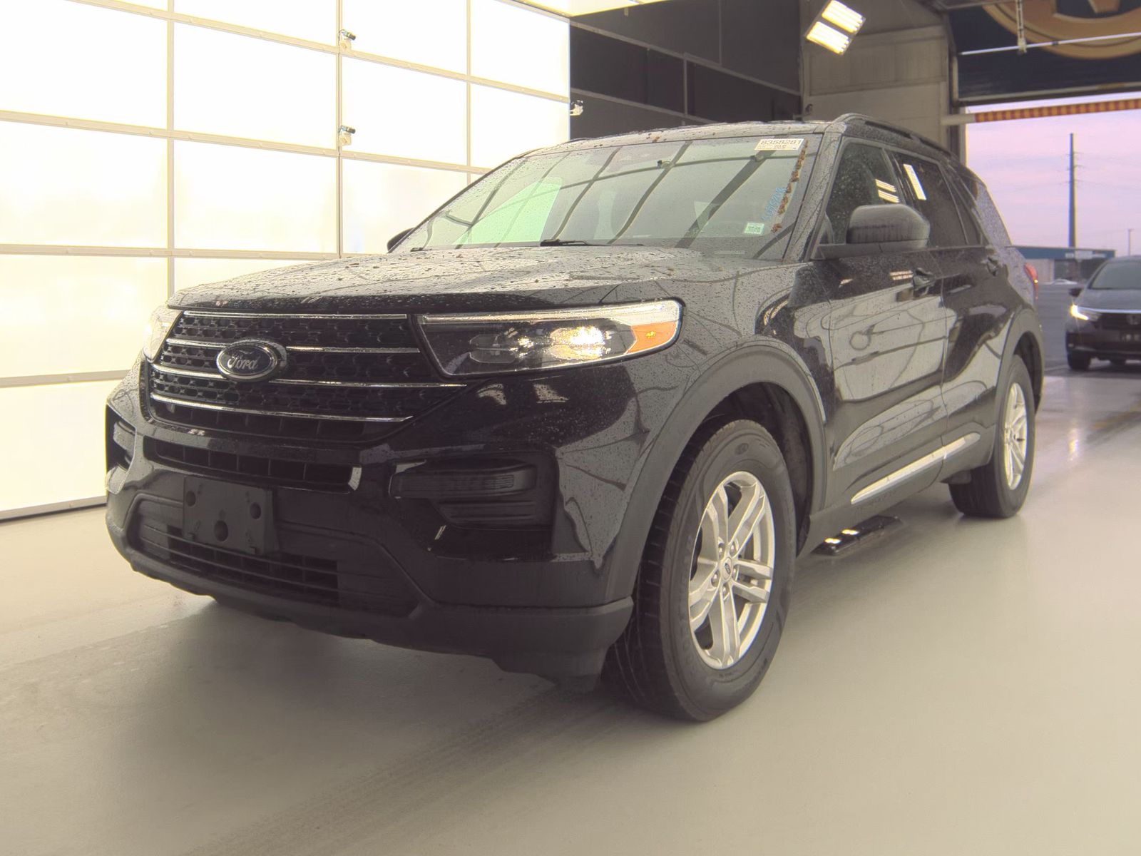 FORD EXPLORER - 1