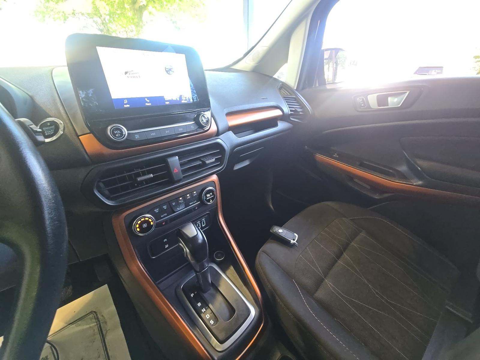 FORD ECOSPORT - 6
