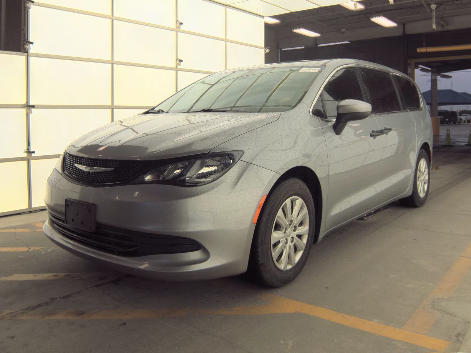 CHRYSLER VOYAGER - 1