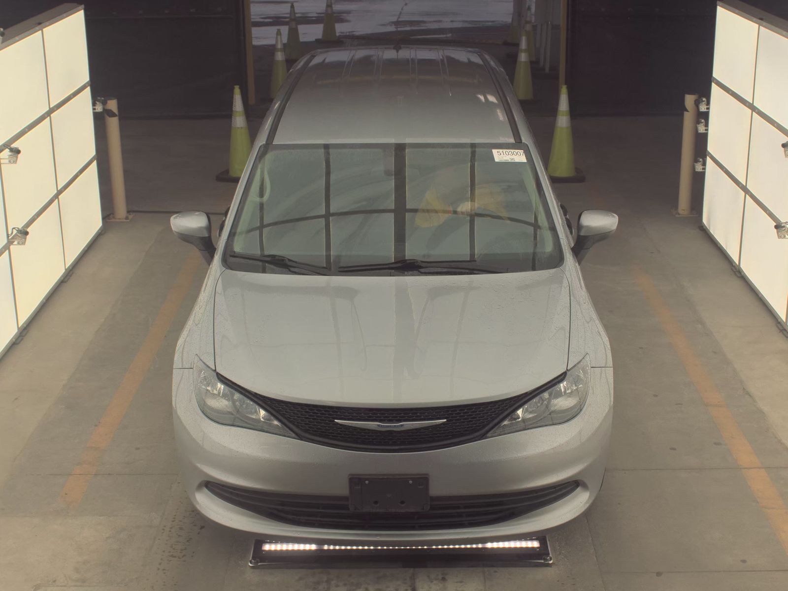 CHRYSLER VOYAGER - 3