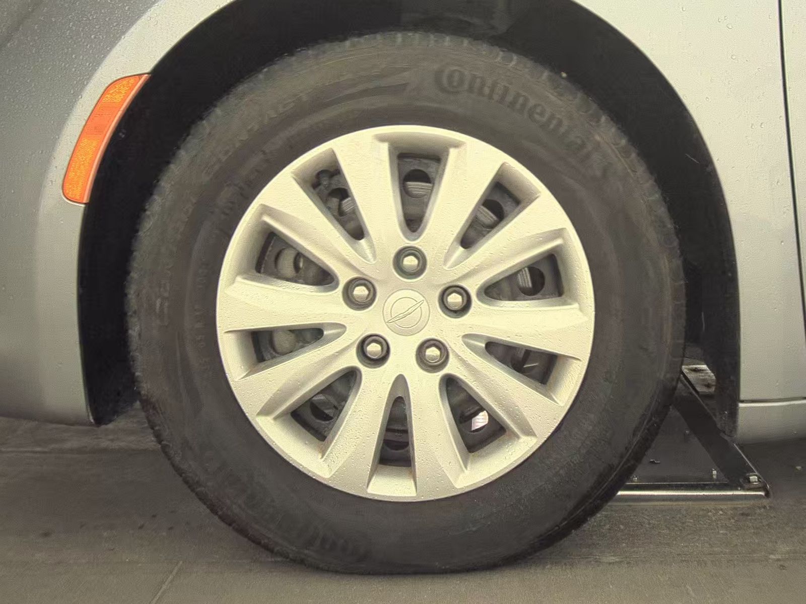 CHRYSLER VOYAGER - 10