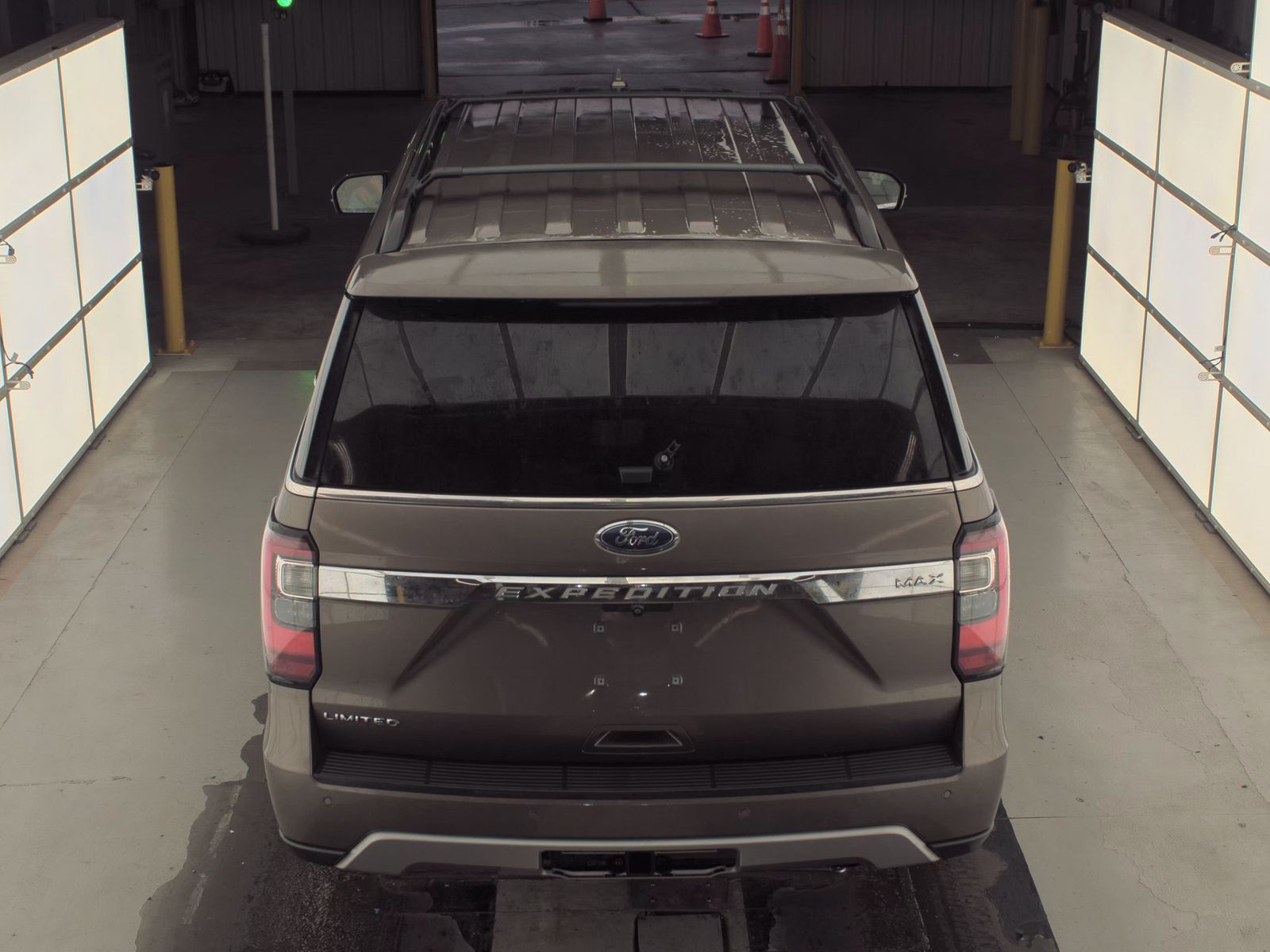 FORD EXPEDITION MAX - 7