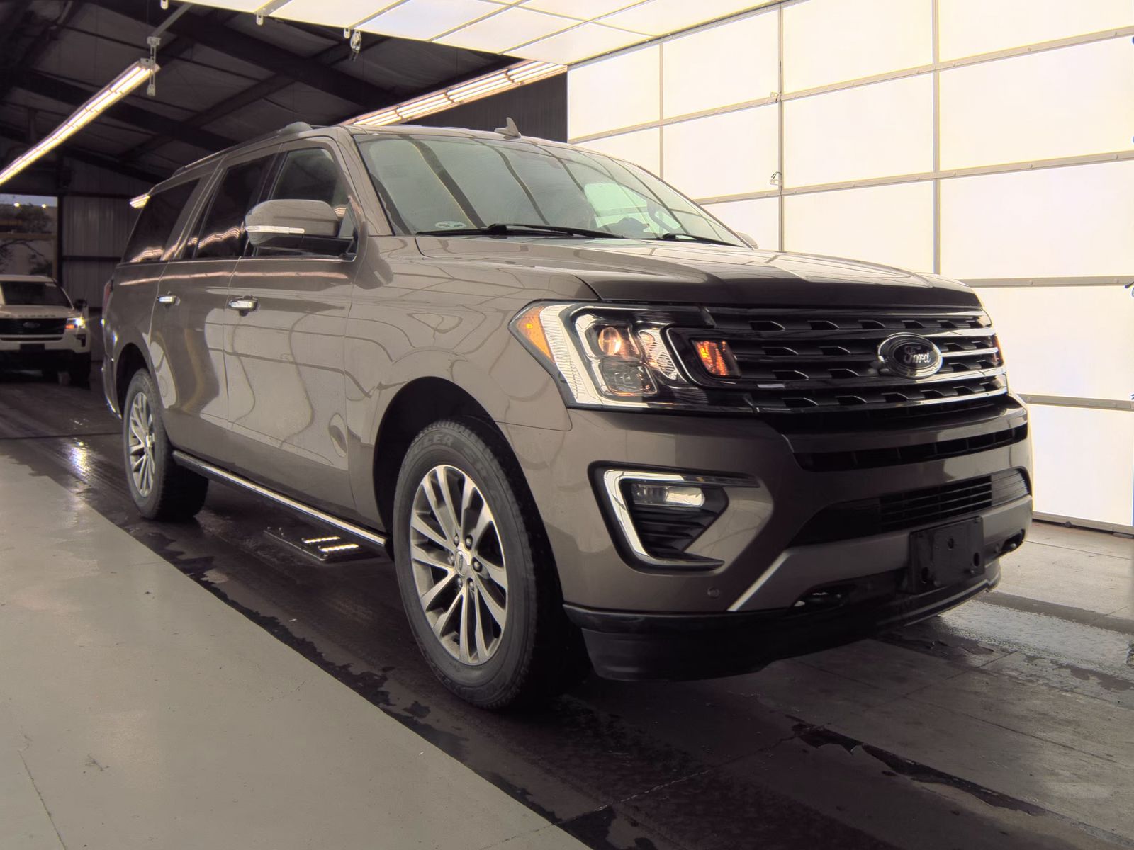 FORD EXPEDITION MAX - 5