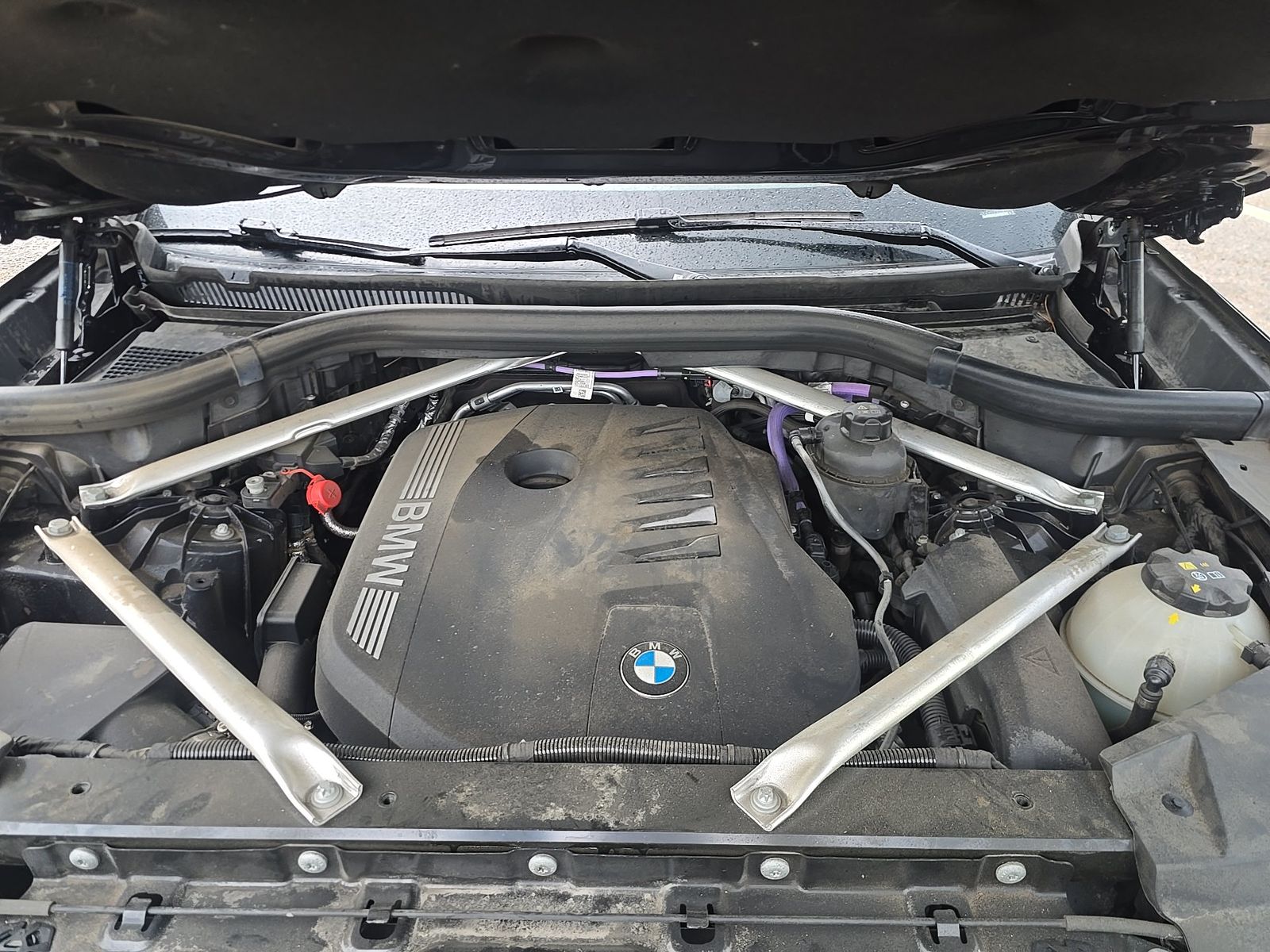 2025 BMW X6 xDrive40i AWD