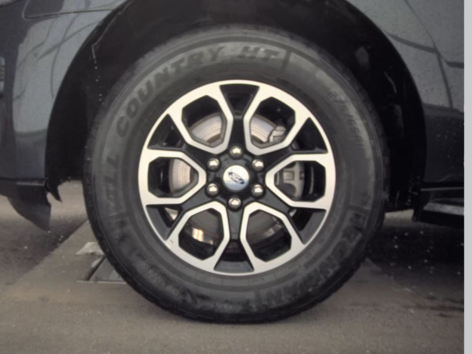 FORD EXPEDITION - 10