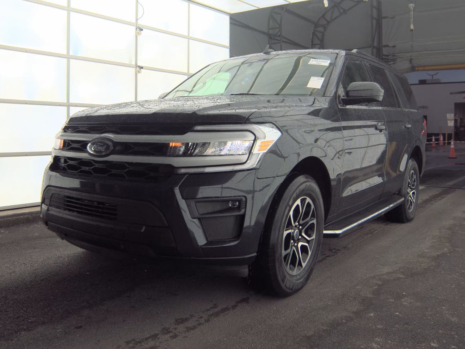 FORD EXPEDITION - 1