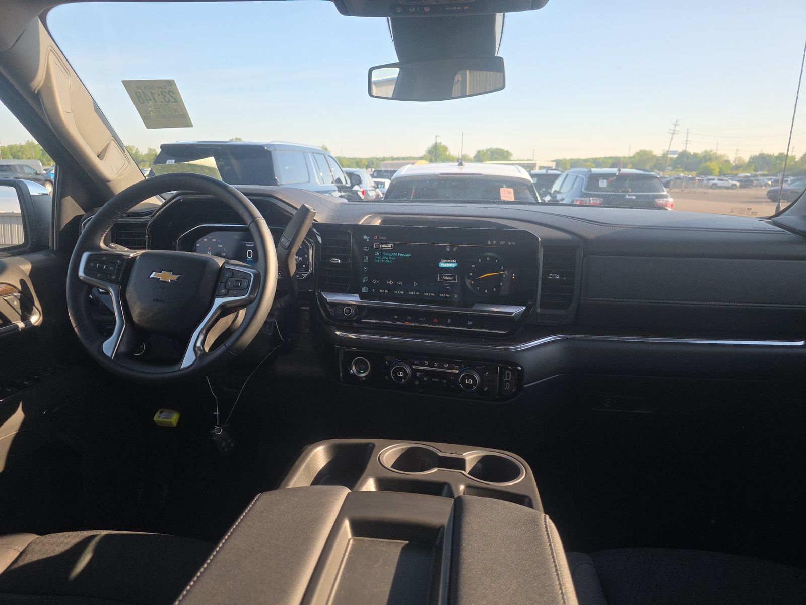 2023 Chevrolet Silverado 1500 LT AWD