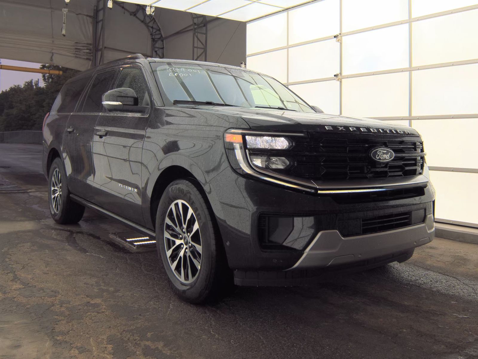 FORD EXPEDITION MAX - 5