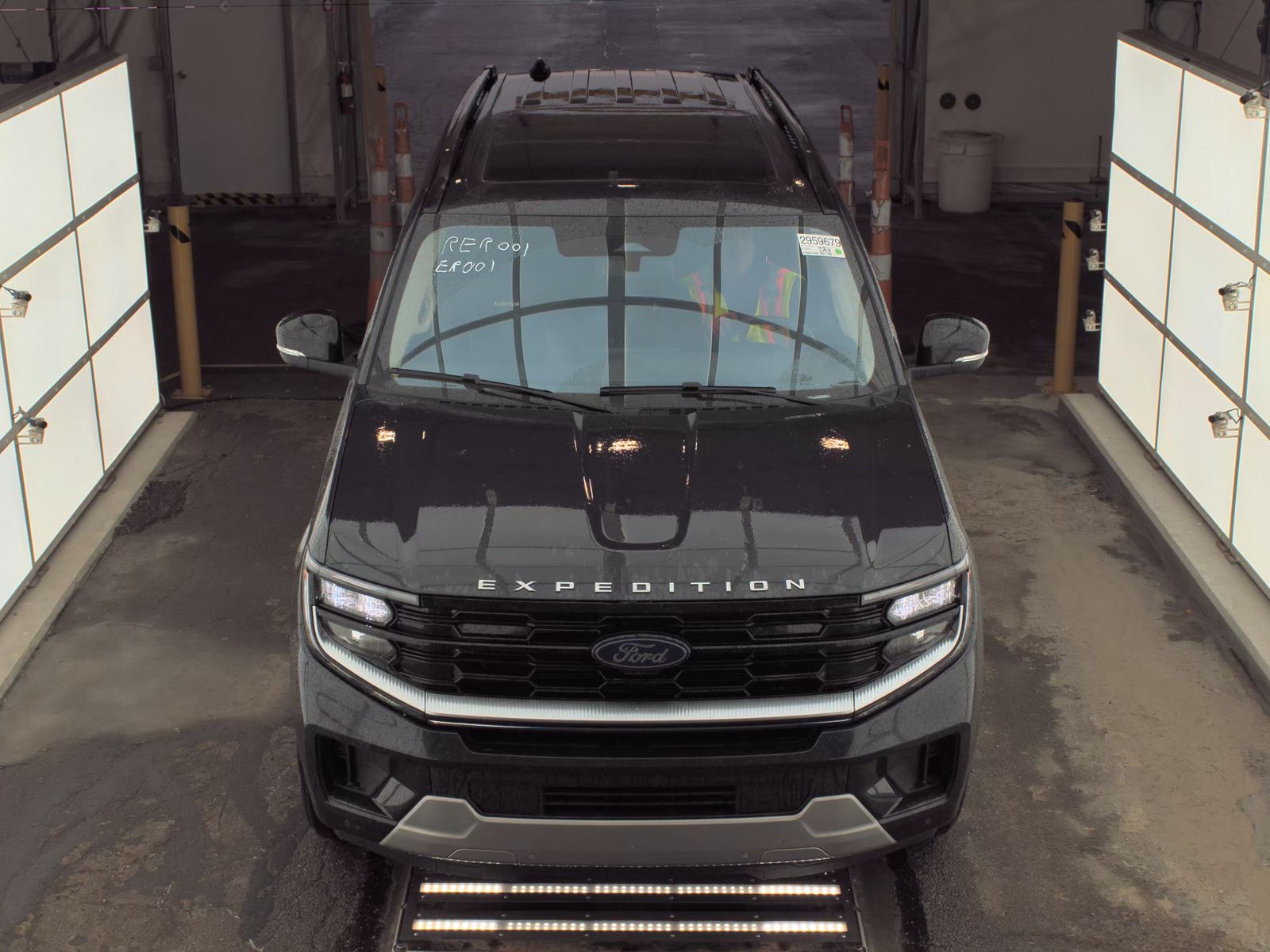FORD EXPEDITION MAX - 3