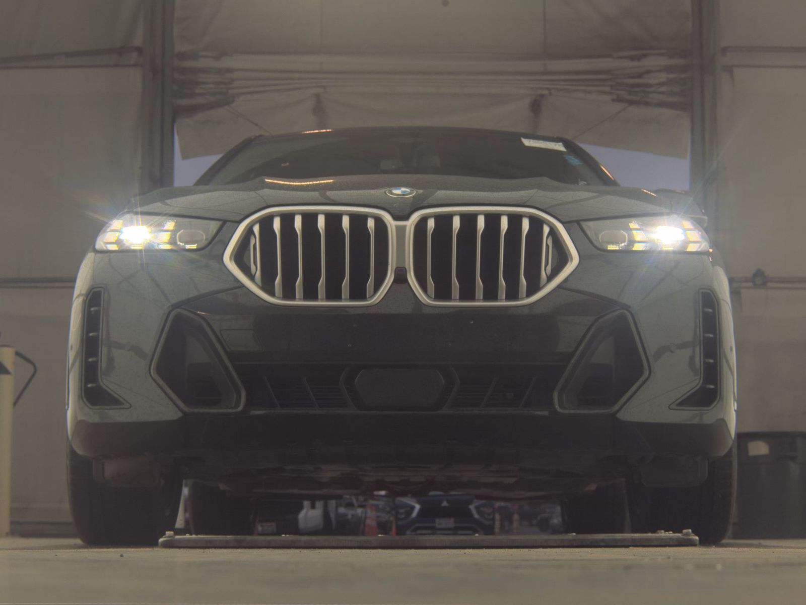 2025 BMW X6 xDrive40i AWD