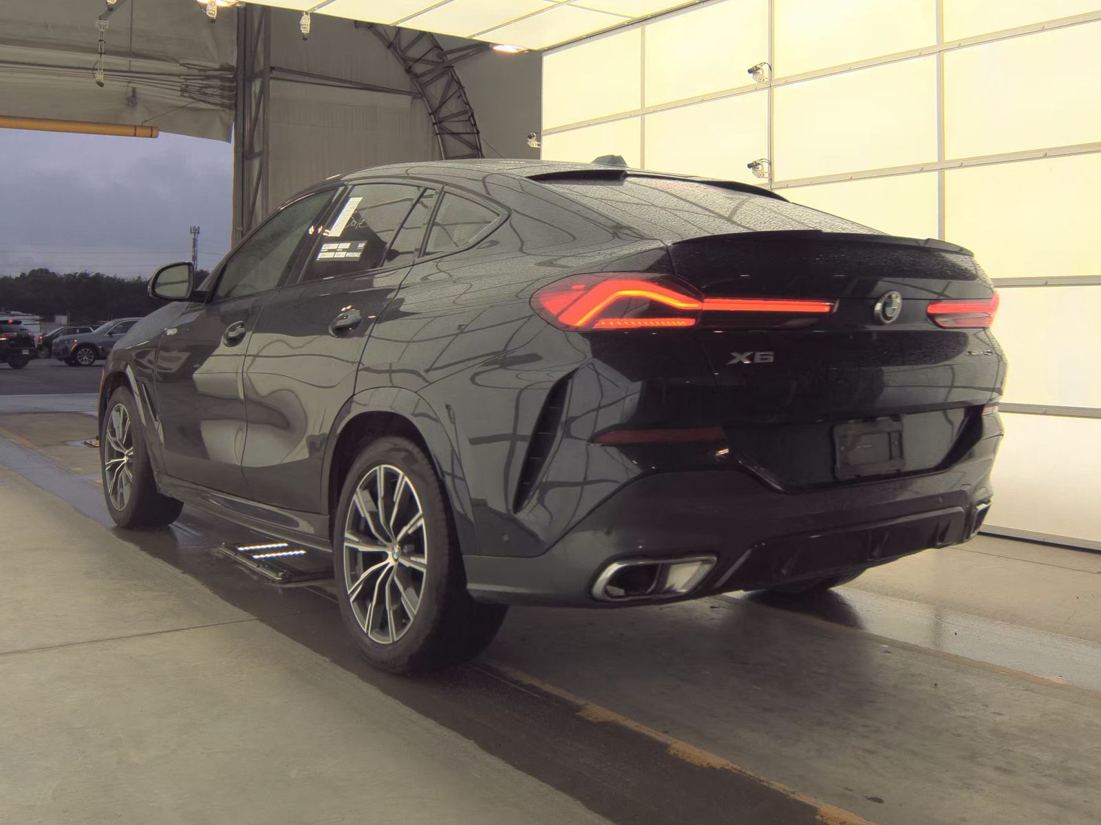 2025 BMW X6 xDrive40i AWD