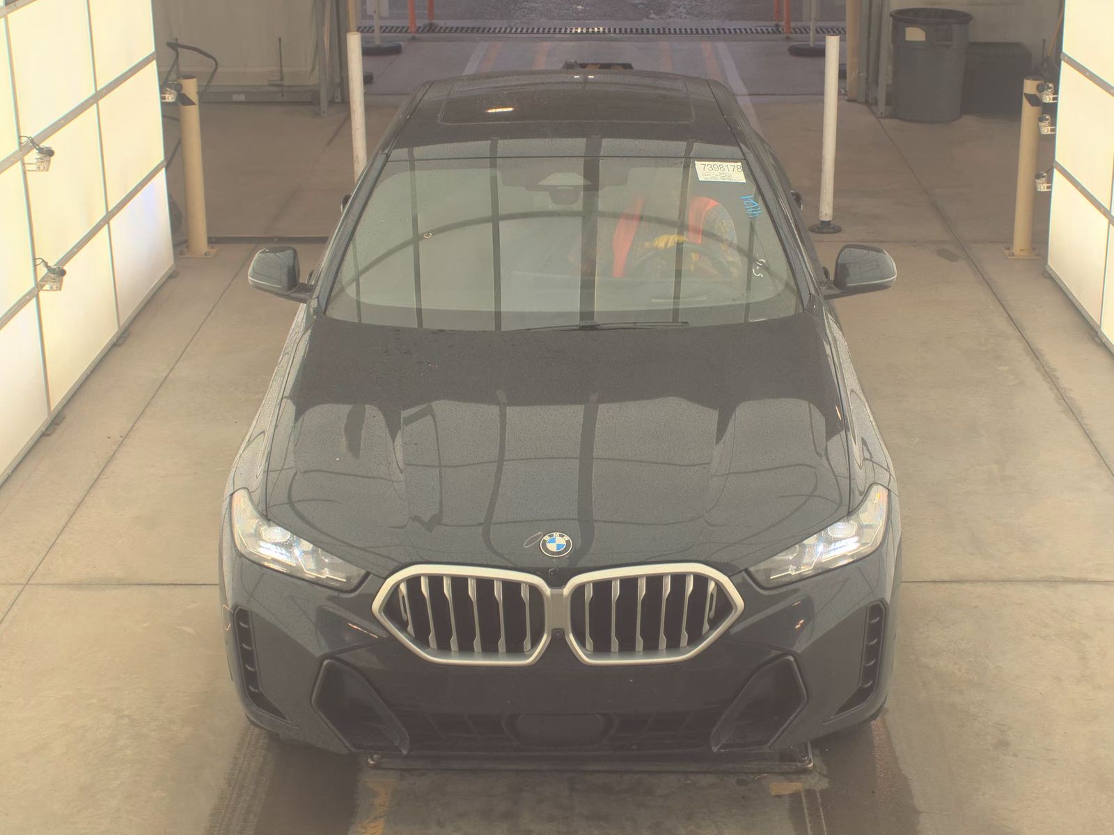 2025 BMW X6 xDrive40i AWD