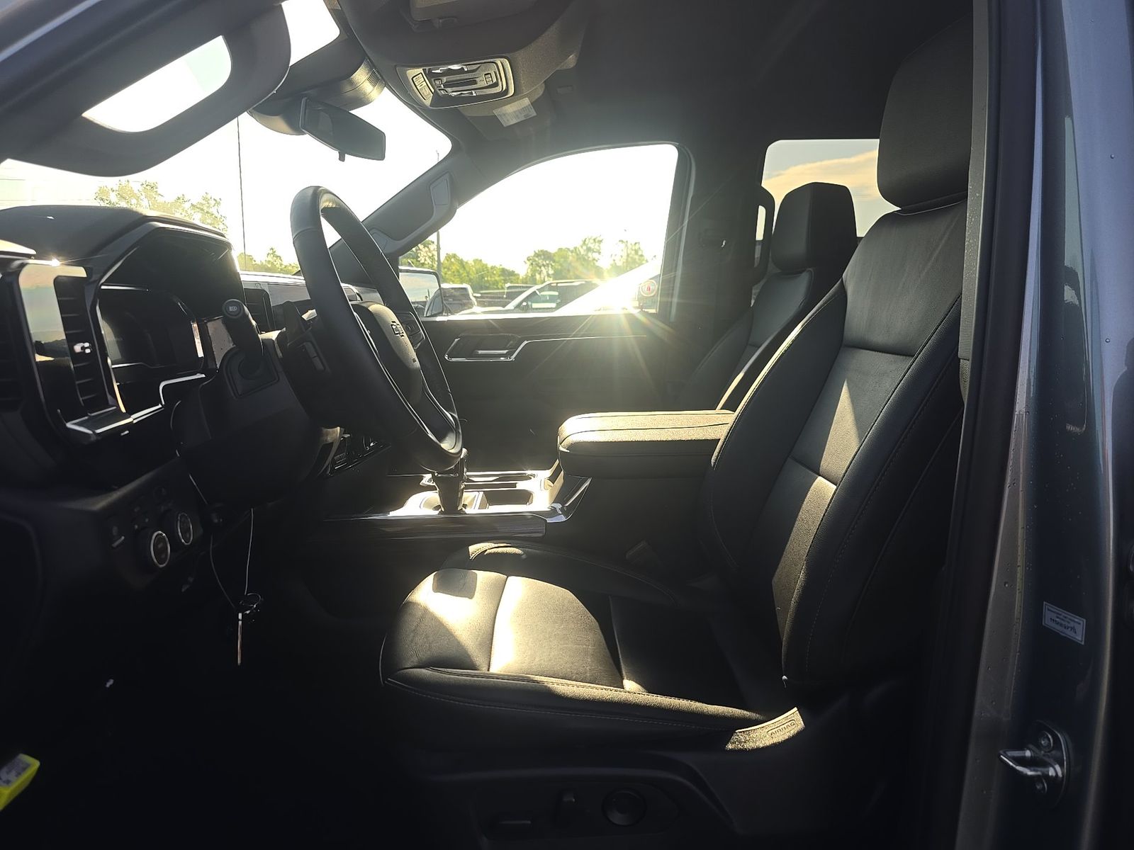 2024 Chevrolet Silverado 1500 RST AWD