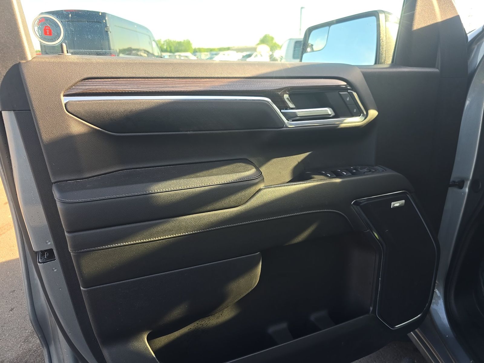 2024 Chevrolet Silverado 1500 RST AWD