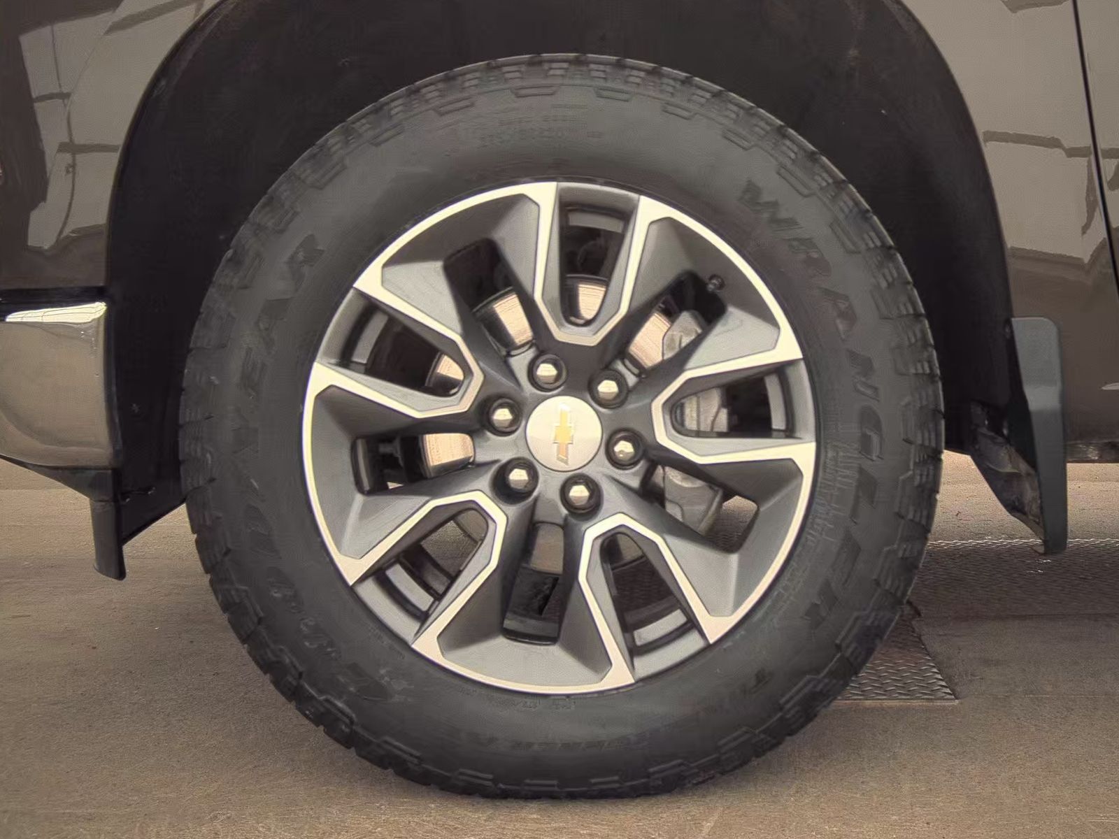 2023 Chevrolet Silverado 1500 LT AWD