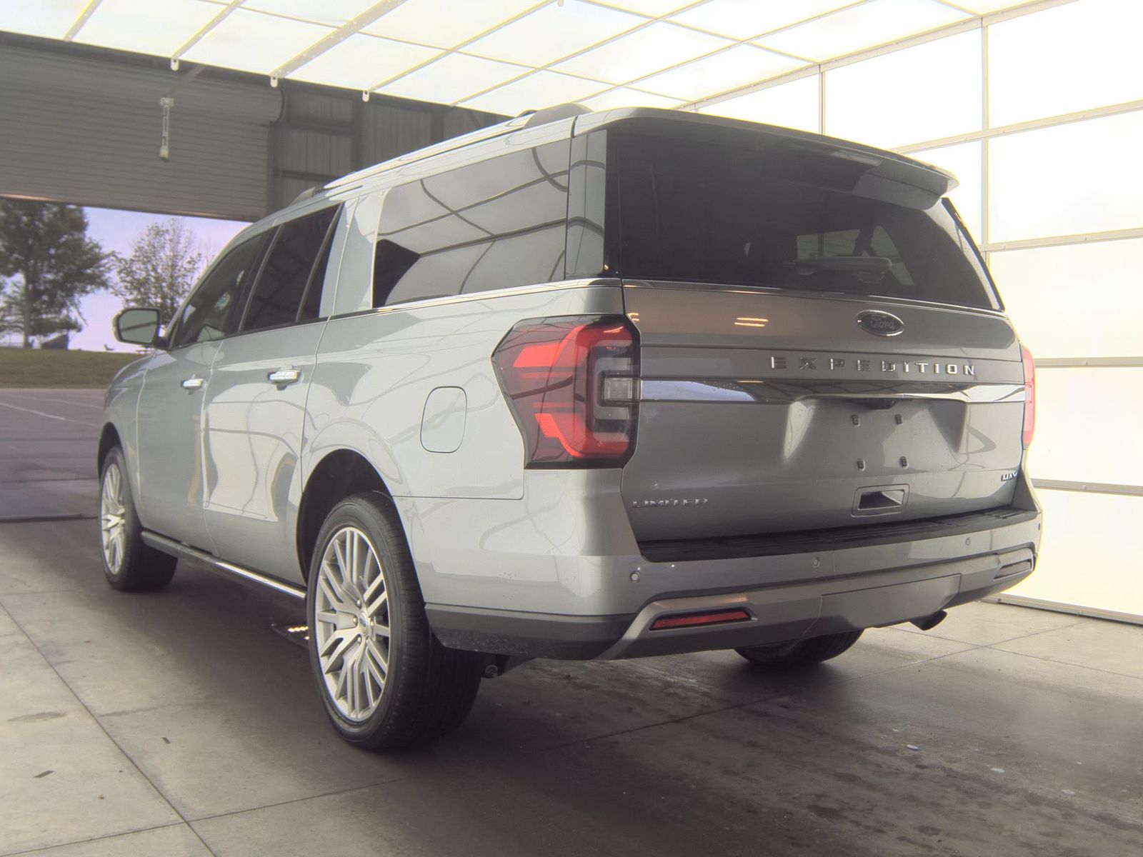 FORD EXPEDITION MAX - 9