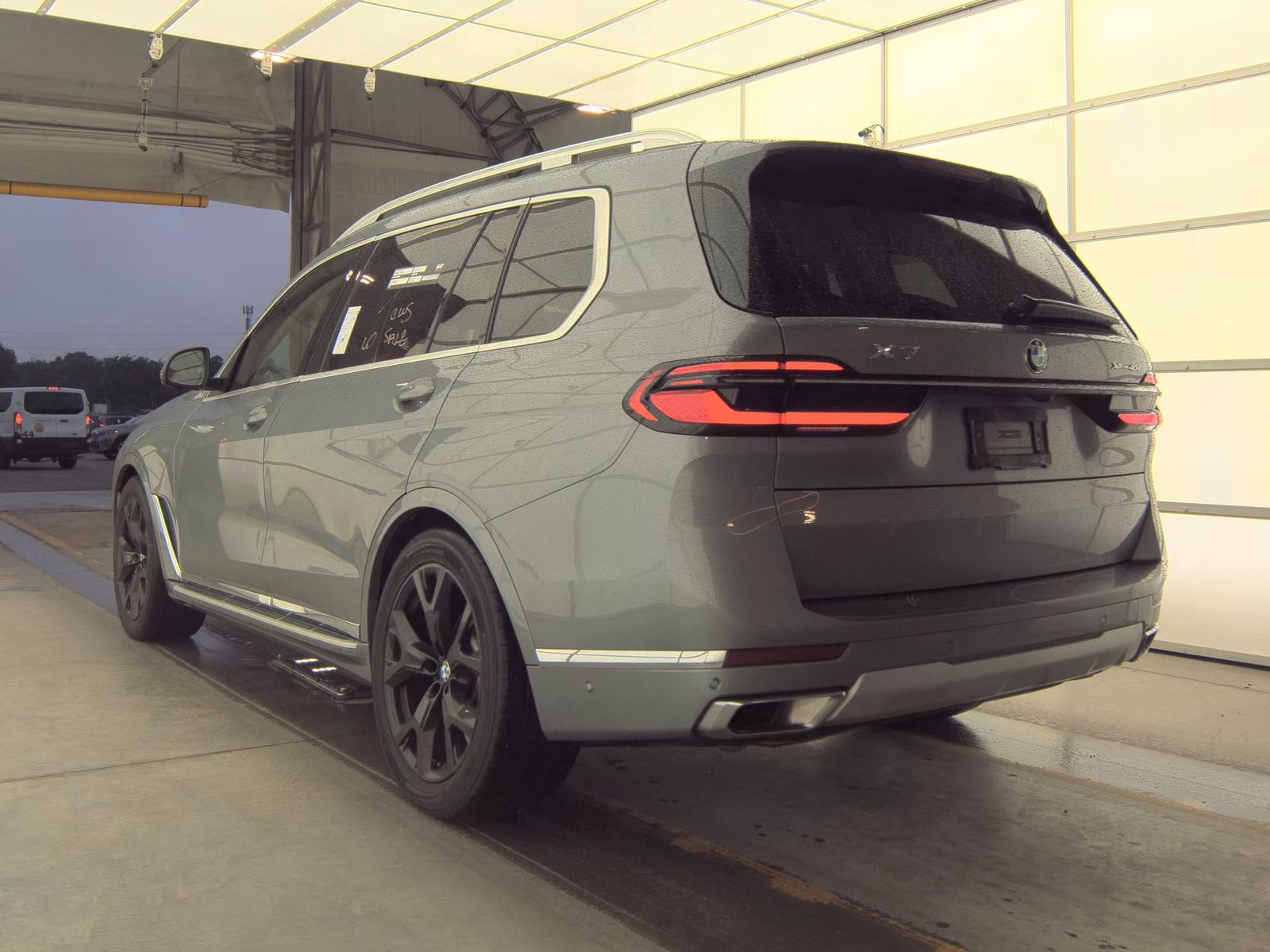 2025 BMW X7 xDrive40i AWD