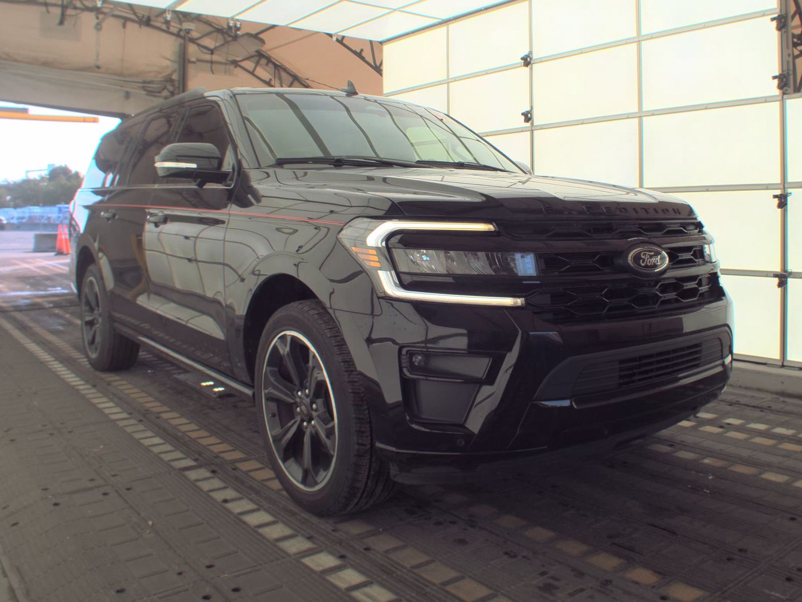 FORD EXPEDITION MAX - 5
