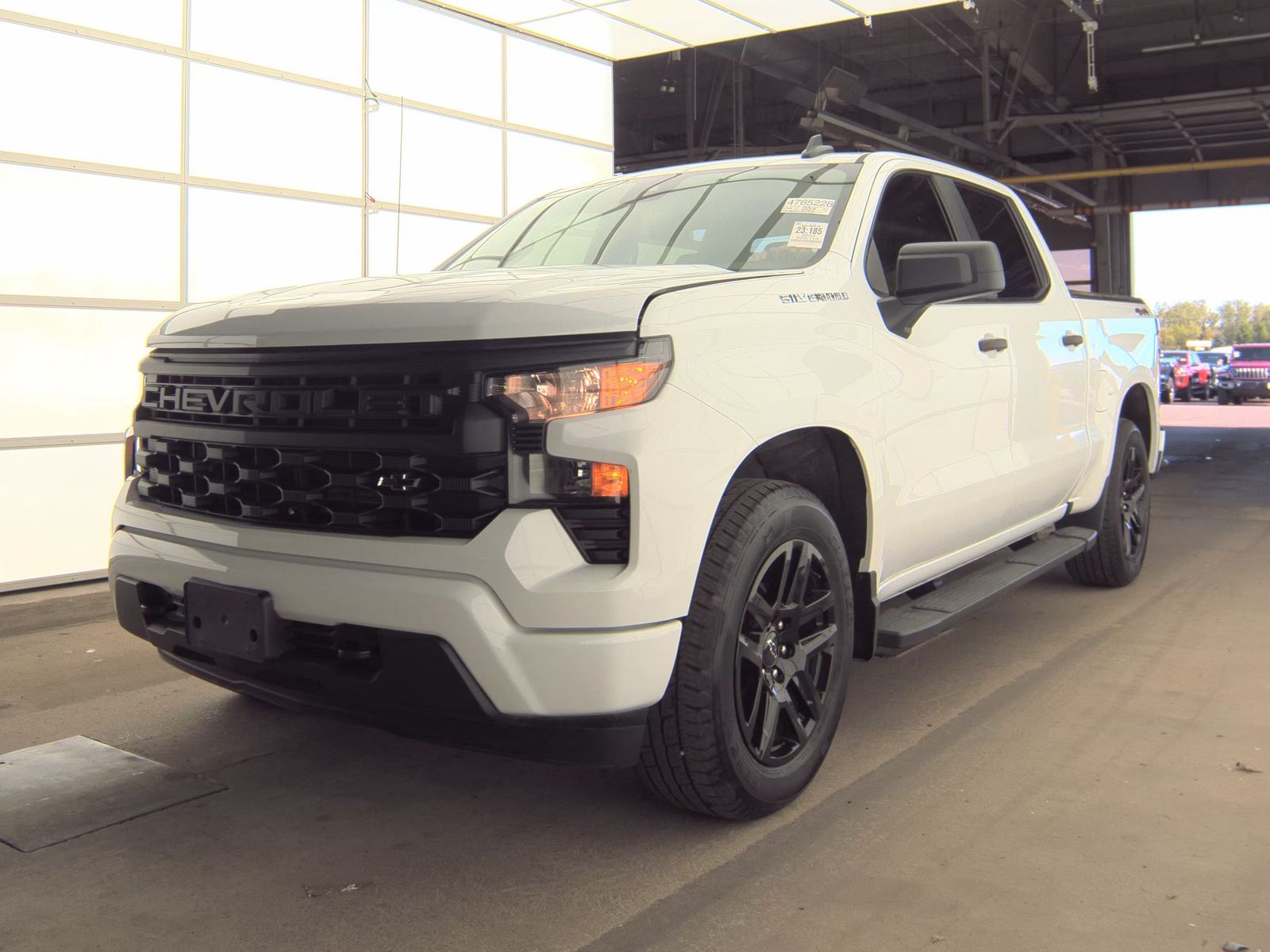 2023 Chevrolet Silverado 1500 Custom AWD