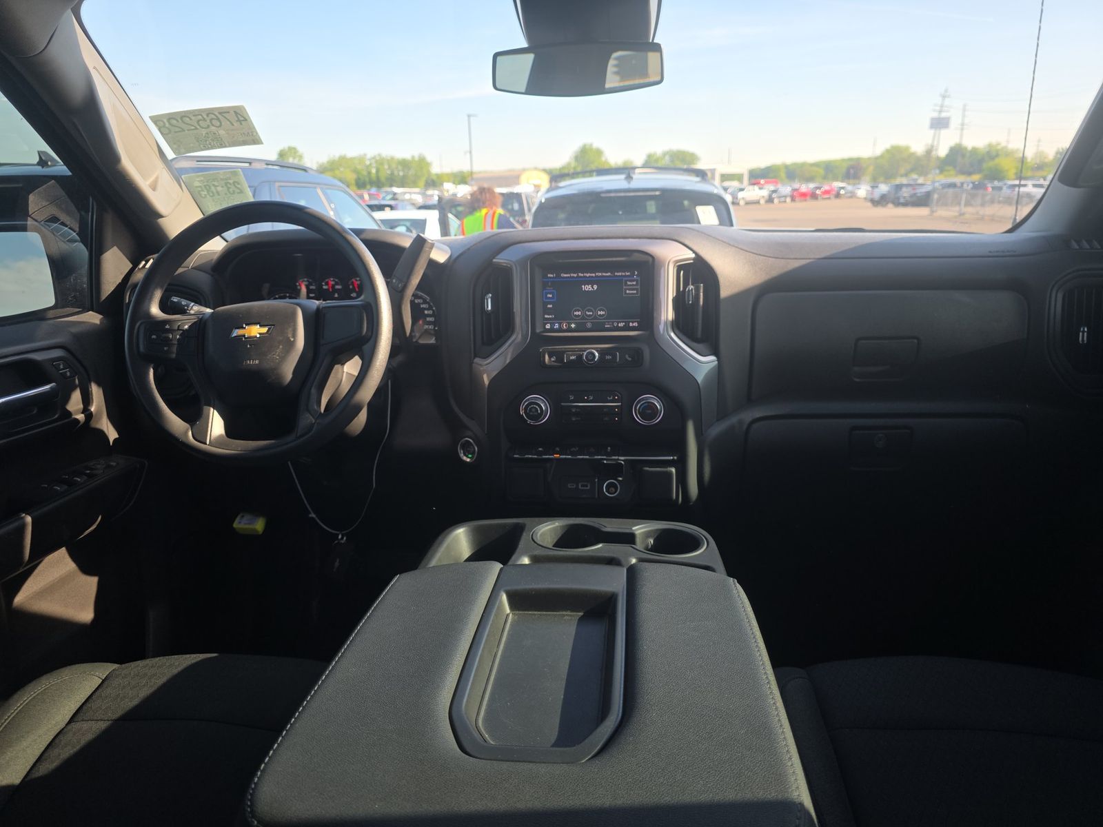 2023 Chevrolet Silverado 1500 Custom AWD
