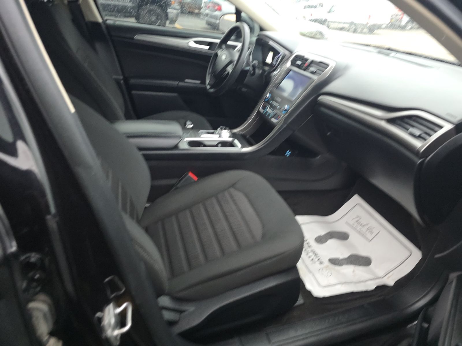 FORD FUSION - 9